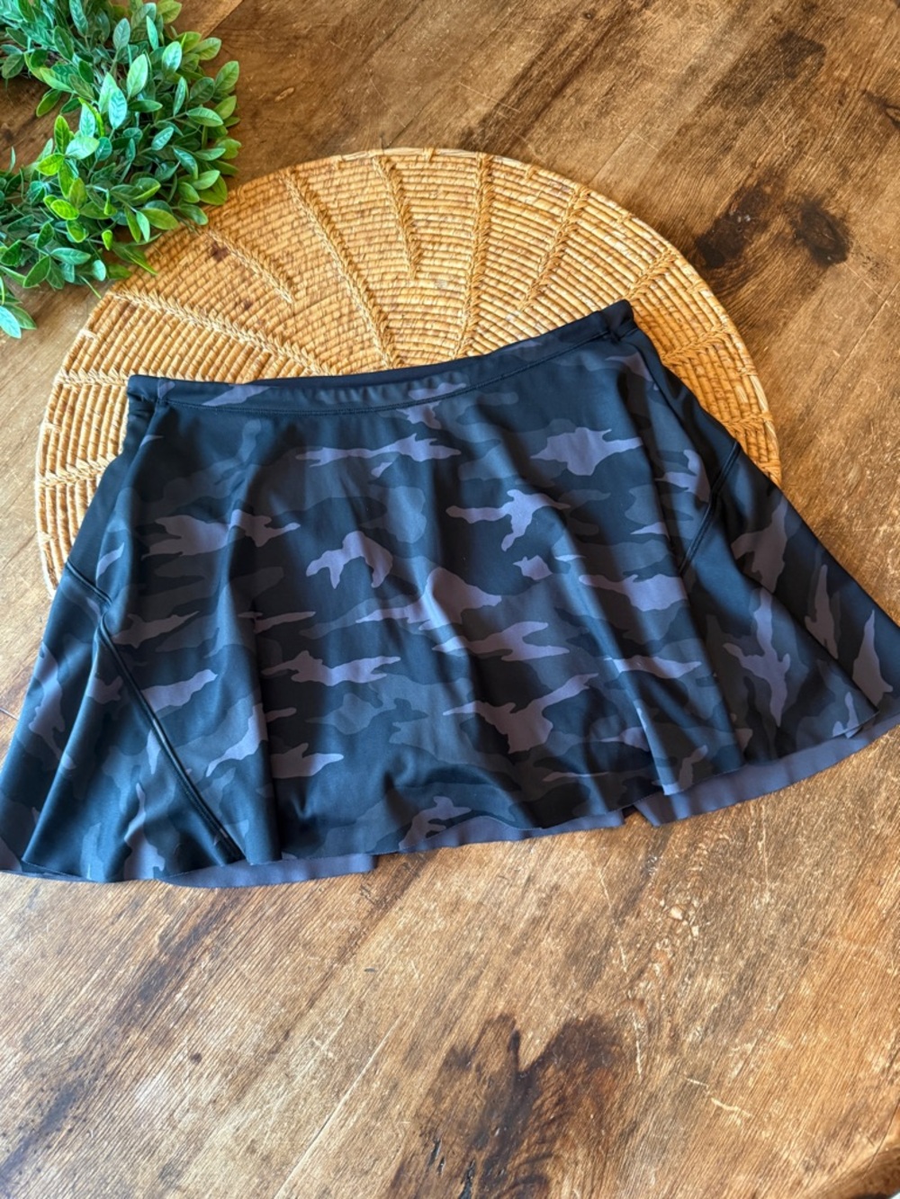 Athleta Black & Charcoal Camo “Match Point” Skort